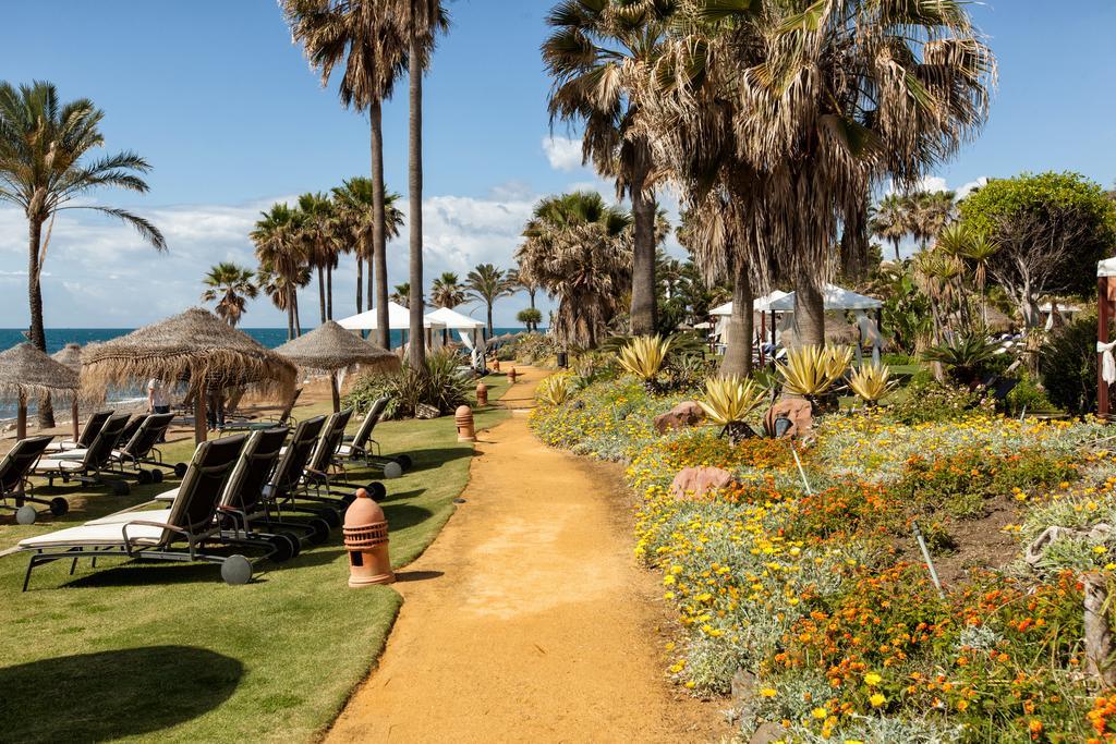 Bahia Beach Apartments Estepona Dış mekan fotoğraf