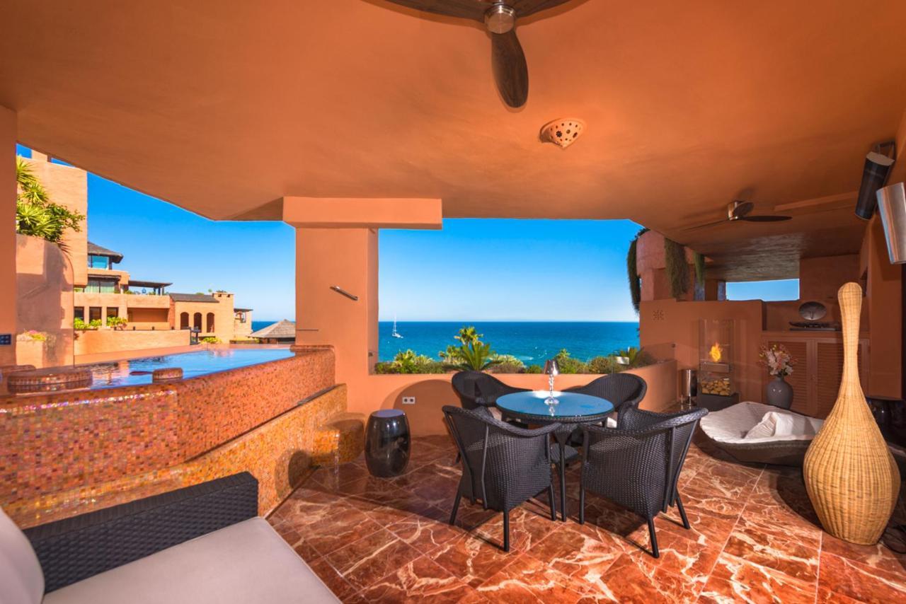 Bahia Beach Apartments Estepona Dış mekan fotoğraf