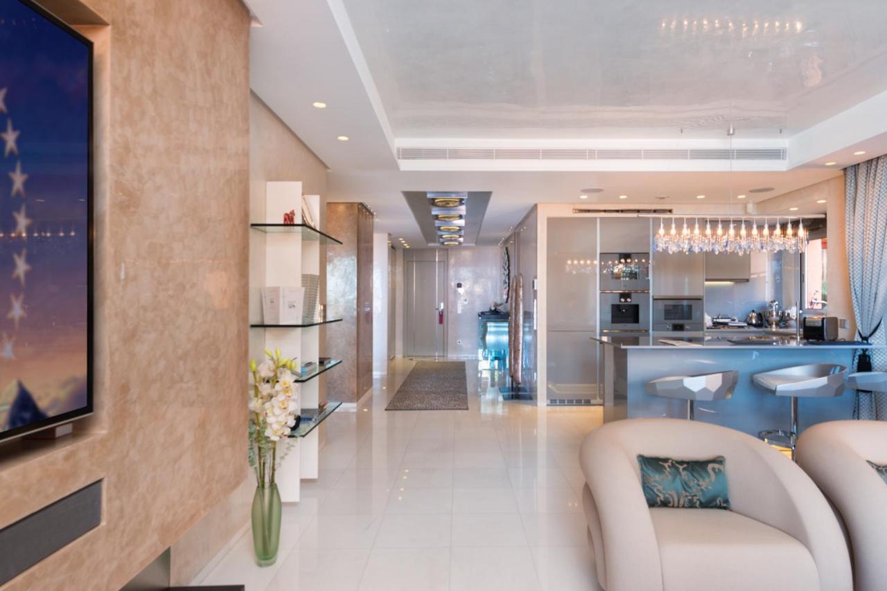 Bahia Beach Apartments Estepona Dış mekan fotoğraf